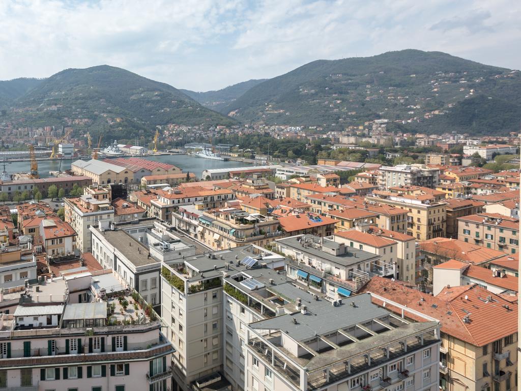 Guesthouse Il Grattacielo Sul Golfo La Spezia Eksteriør billede