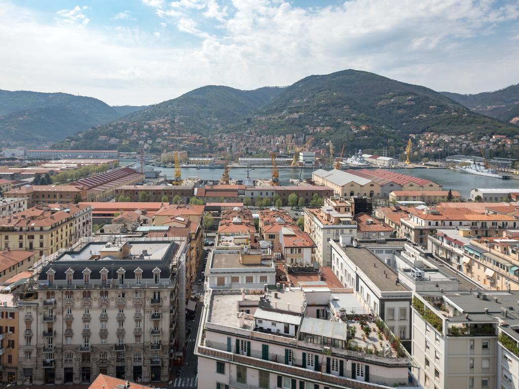 Guesthouse Il Grattacielo Sul Golfo La Spezia Eksteriør billede